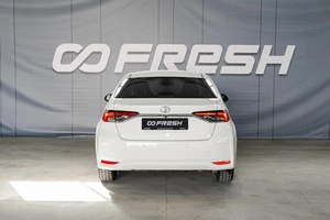 Седан Toyota Corolla 2020 года, 1890000 рублей, Ульяновск