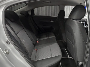 Седан Kia Rio 2019 года, 949000 рублей, Красноярск