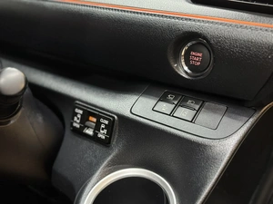 Минивэн Toyota Sienta 2020 года, 1657000 рублей, Красноярск