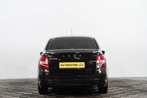 Седан ВАЗ (LADA) Granta 2018 года, 679000 рублей, Сургут
