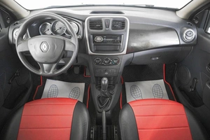 Седан Renault Logan 2017 года, 599000 рублей, Кемерово