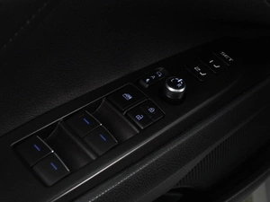 Седан Toyota Camry 2021 года, 2369000 рублей, Воронеж