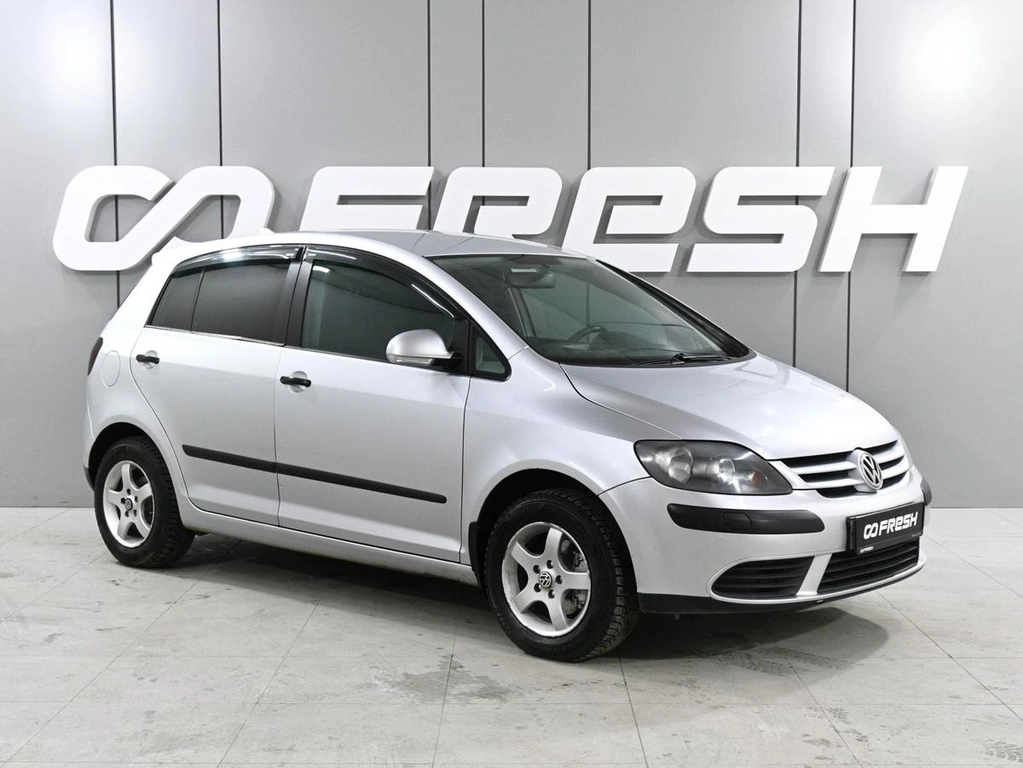 Хетчбэк Volkswagen Golf Plus 2005 года, 699000 рублей, Аксай