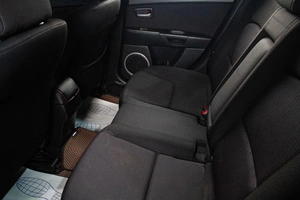 Хетчбэк Mazda 3 2007 года, 609000 рублей, Сургут