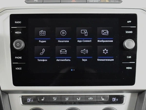 Седан Volkswagen Passat 2019 года, 1820100 рублей, Казань