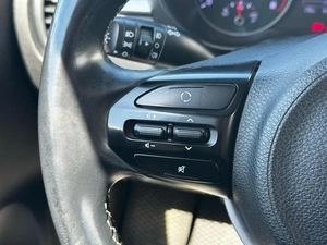 Хетчбэк Kia Rio X-Line 2019 года, 1279000 рублей, Ижевск