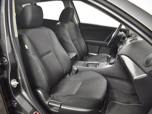 Хетчбэк Mazda 3 2012 года, 879900 рублей, Казань