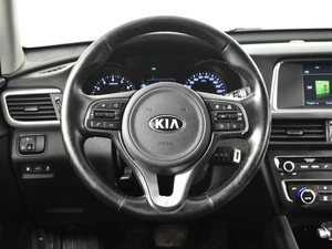 Седан Kia Optima 2016 года, 1776900 рублей, Казань