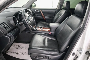 Внедорожник Toyota Highlander 2012 года, 2199000 рублей, Красноярск