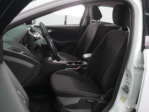 Хетчбэк Ford Focus 2017 года, 1349000 рублей, Воронеж