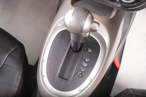 Внедорожник Nissan Juke 2010 года, 859000 рублей, Томск