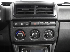 Внедорожник ВАЗ (LADA) Niva Legend 2024 года, 949900 рублей, Казань