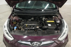 Седан Hyundai Solaris 2013 года, 820000 рублей, Курск