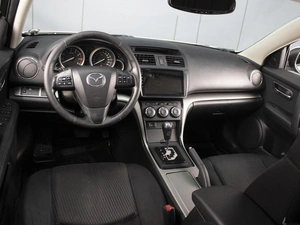 Седан Mazda 6 2011 года, 920000 рублей, Омск