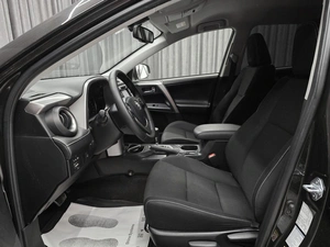 Внедорожник Toyota RAV4 2015 года, 2499000 рублей, Красноярск