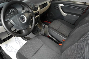 Хетчбэк Renault Sandero 2012 года, 599000 рублей, Тюмень