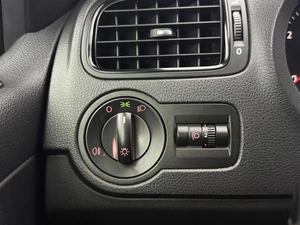 Седан Volkswagen Polo 2014 года, 850000 рублей, Орёл