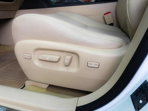 Внедорожник Lexus RX 2011 года, 2399000 рублей, Тюмень