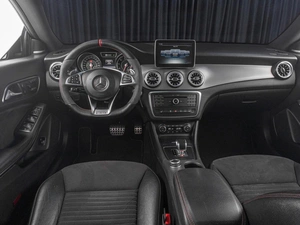 Седан Mercedes-benz CLA-класс AMG 2015 года, 2545000 рублей, Тюмень