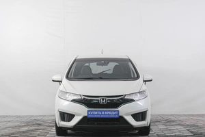 Хетчбэк Honda Fit 2016 года, 1209000 рублей, Кемерово