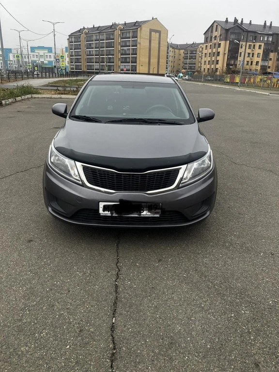 Седан Kia Rio 2014 года, 790000 рублей, Абакан