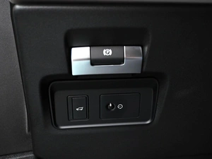 Внедорожник Land Rover Range Rover Evoque 2021 года, 4199000 рублей, Кирилловка