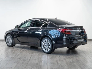 Седан Opel Insignia 2014 года, 949000 рублей, Саратов