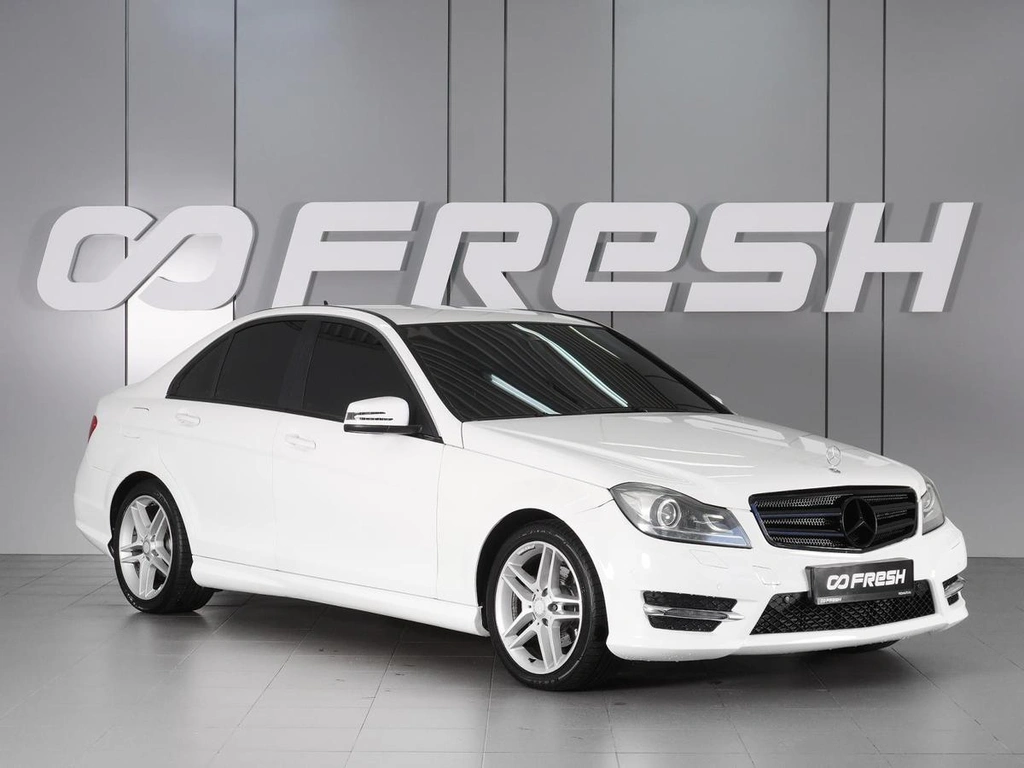 Седан Mercedes-benz C-класс 2012 года, 1885000 рублей, Красный Пахарь