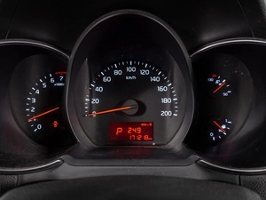 Хетчбэк Kia Picanto 2015 года, 899000 рублей, Воронеж