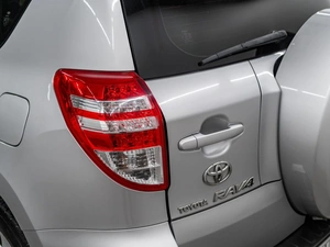 Внедорожник Toyota RAV4 2010 года, 1590000 рублей, Красноярск