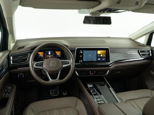 Минивэн Volkswagen Viloran 2023 года, 4349999 рублей, Москва