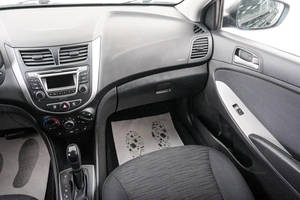 Хетчбэк Hyundai Solaris 2015 года, 999000 рублей, Красноярск