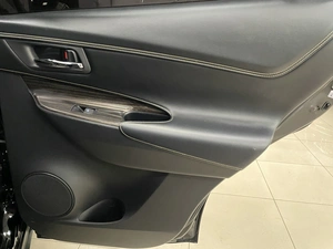 Внедорожник Toyota Harrier 2017 года, 2687000 рублей, Солонцы