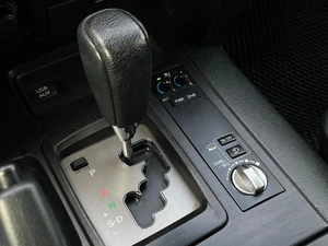 Внедорожник Toyota Land Cruiser 2013 года, 4299000 рублей, Ижевск