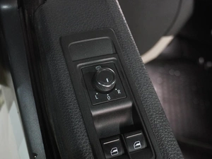 Минивэн Volkswagen Caravelle 2018 года, 3369000 рублей, Воронеж