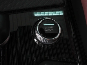 Внедорожник Geely Monjaro 2023 года, 3329000 рублей, Минеральные Воды