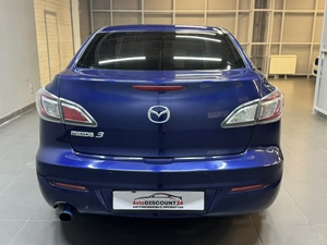 Седан Mazda 3 2013 года, 947000 рублей, Красноярск