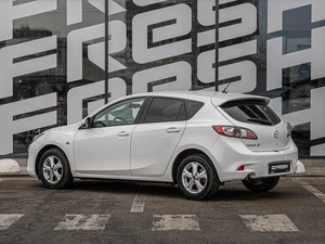 Хетчбэк Mazda 3 2012 года, 1190000 рублей, Краснодар