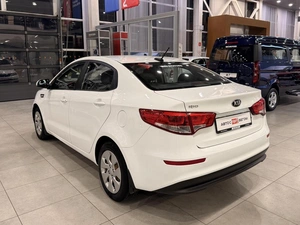 Седан Kia Rio 2017 года, 1140000 рублей, Орёл