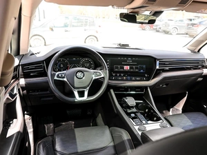 Внедорожник Volkswagen Touareg 2020 года, 7126900 рублей, Волгоград