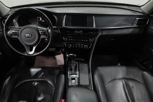 Седан Kia Optima 2016 года, 1549000 рублей, Новокузнецк