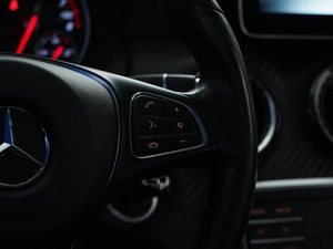 Внедорожник Mercedes-benz GLA-класс 2017 года, 2477077 рублей, Москва