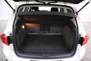 Внедорожник Volkswagen Tiguan 2013 года, 1375000 рублей, Брянск