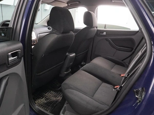 Хетчбэк Ford Focus 2008 года, 599000 рублей, Воронеж