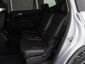 Внедорожник Volkswagen Teramont 2018 года, 2840000 рублей, Тверь