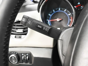 Хетчбэк Chevrolet Cruze 2012 года, 889000 рублей, Ставрополь