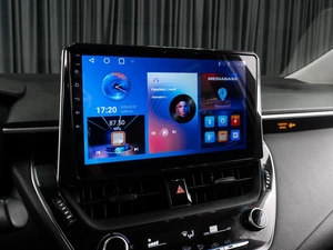 Седан Toyota Corolla 2019 года, 1799000 рублей, Тюмень