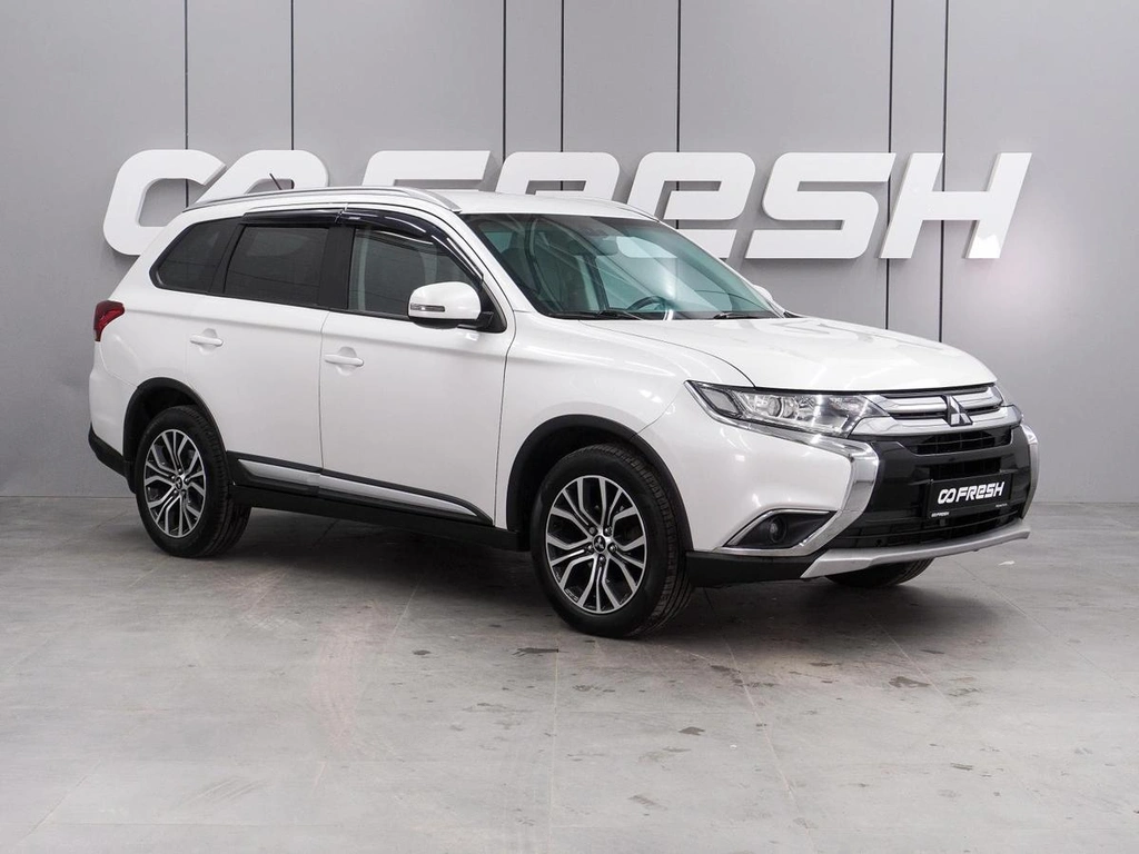 Внедорожник Mitsubishi Outlander 2015 года, 2109000 рублей, Воронеж