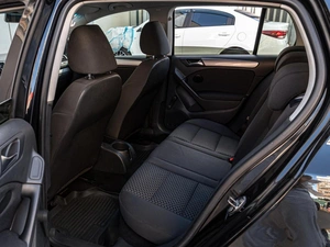 Хетчбэк Volkswagen Golf 2010 года, 849000 рублей, Краснодар