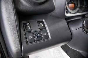 Внедорожник Toyota RAV4 2011 года, 1739000 рублей, Пермь